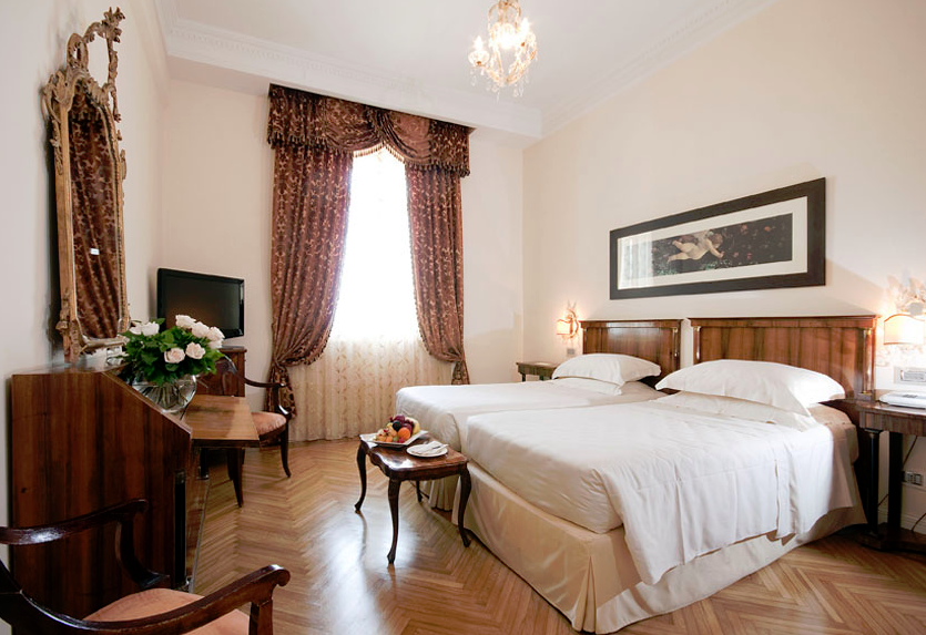 FireShot_Screen_Capture_054_-_Grand_Hotel_Rimini_albergo_5_stelle_lusso_riviera_romagnola_-_Phot