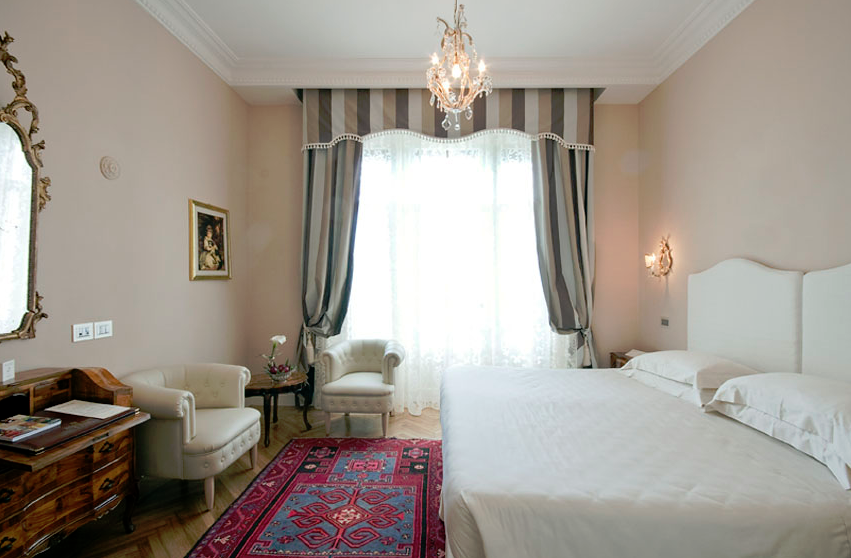 FireShot_Screen_Capture_061_-_Grand_Hotel_Rimini_albergo_5_stelle_lusso_riviera_romagnola_-_Phot