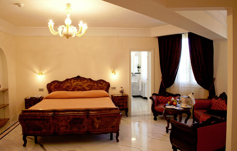FireShot_Screen_Capture_069_-_Grand_Hotel_Rimini_albergo_5_stelle_lusso_riviera_romagnola_-_Phot