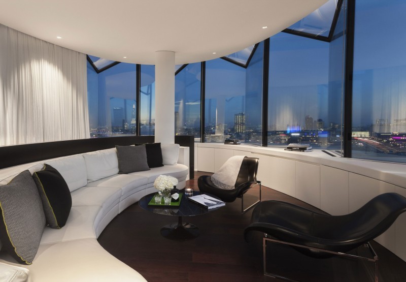 Me-London-Hotel-07-800x555