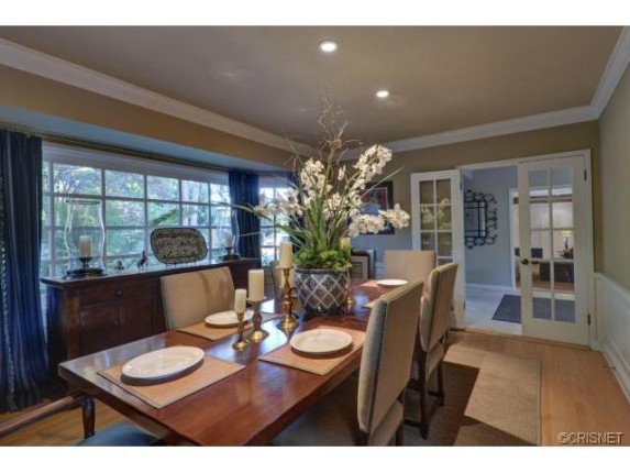 dining-rm-a2d6b4-573x430