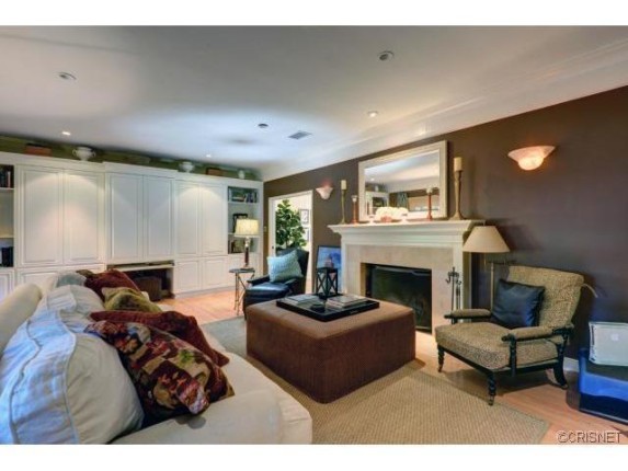 living-rm-2-f5180b-573x430