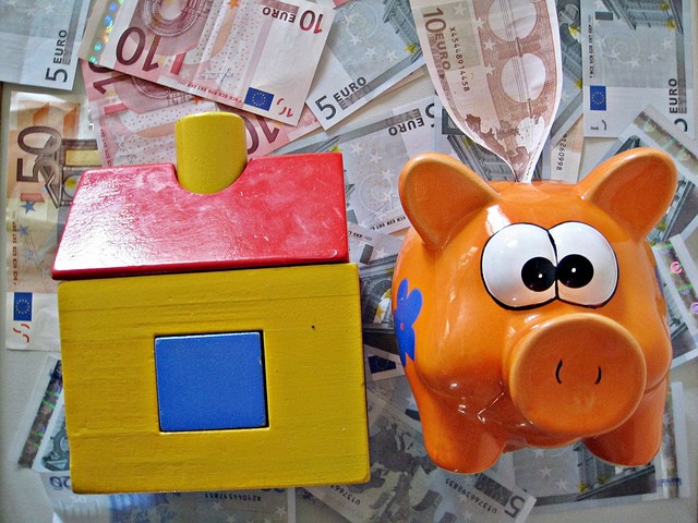 Comprare casa oggi costa il triplo rispetto a 30 anni fa (grafico)