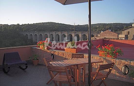 Casa del week end: attico con vista ad Ariccia, nel cuore dei Castelli Romani (fotogallery)