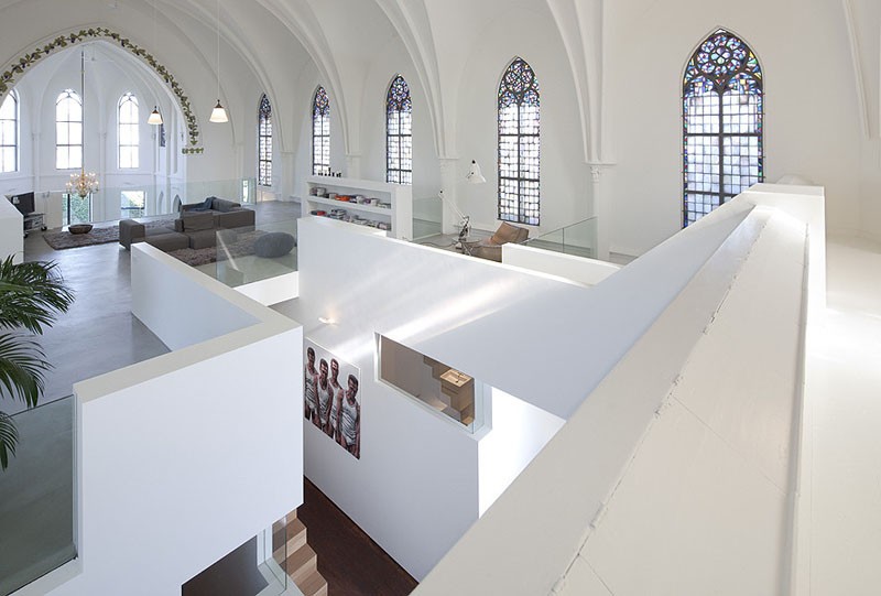 church-conversion-into-residence-utrecht-the-netherlands-zecc-architects-4