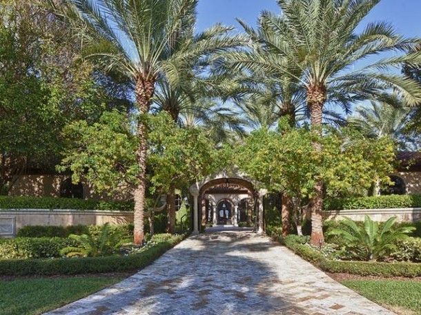 billy-joel-sells-miami-mansion-4-610x457