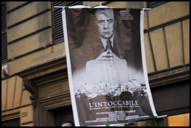 Il futuro di berlusconi si decide il 30 luglio: arresti domiciliari per lui e caos per l'Italia?