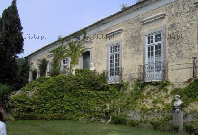 Palazzi, castelli e musei in vendita in Portogallo (fotogallery)