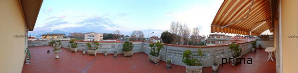 Semplici ritocchi per rendere charme e alla moda un appartamento classico (fotogallery)