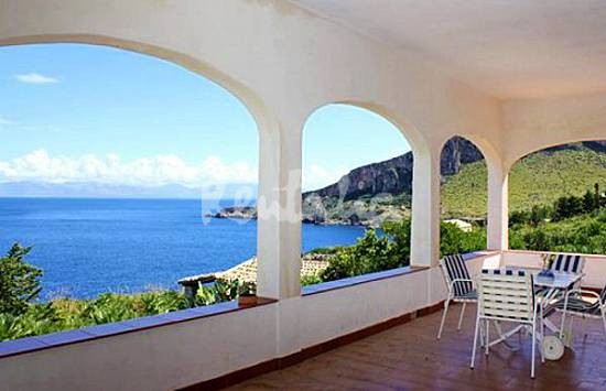 h.2298630.550.355.0.666666.wm_.dc3334e9