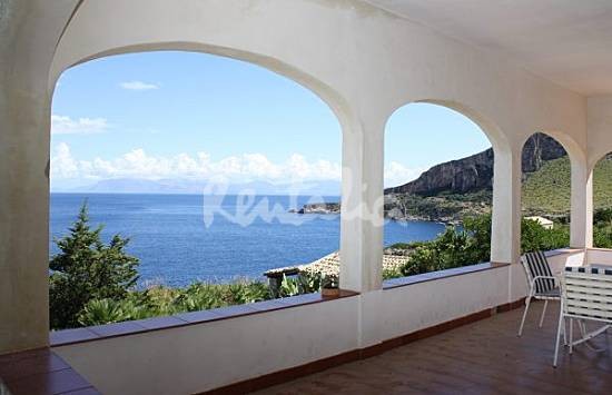 h.2298633.550.355.0.666666.wm_.e43c7a37