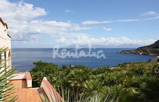 h.2298638.550.355.0.666666.wm_.7a62075f