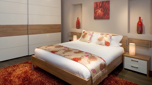 Idee utili per arredare una stanza da letto piccola (fotogallery)