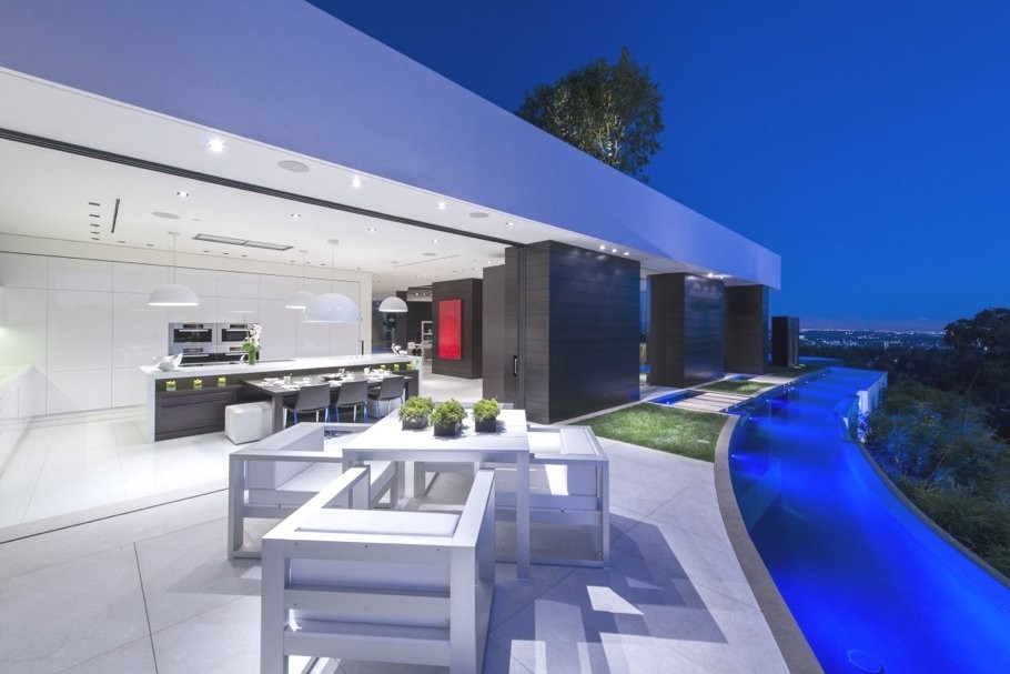 Luxury-Homes-Los-Angeles-California-Adelto-19