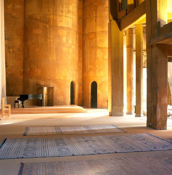 cement-factory-conversion-ricardo-bofill-barcelona-spain-9_-_copia