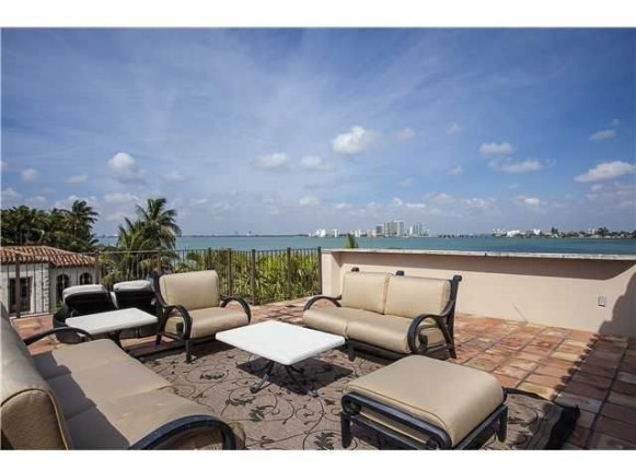 Matt-Damons-terarce-581f9c-581x430