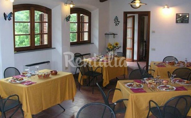 Casa del week end: nella rinomata località sciistica di courmayeur con vista al monte bianco (fotogallery)