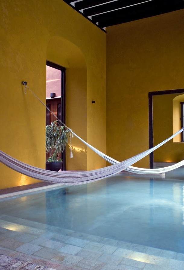 Cassandre e veggenti: ecco quali erano le previsioni immobiliari per il 2012