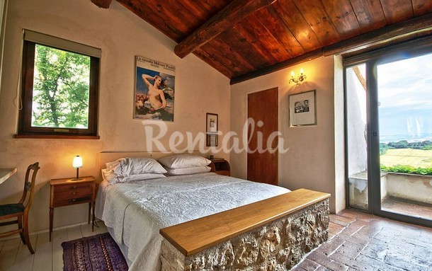 rentalia-saturnia-11