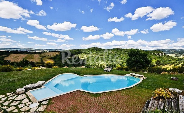 rentalia-saturnia-16