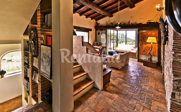 rentalia-saturnia-6