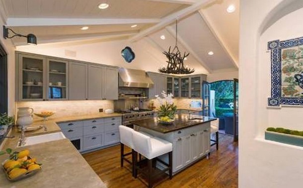 robert-pattinson-casa-los-angeles-9