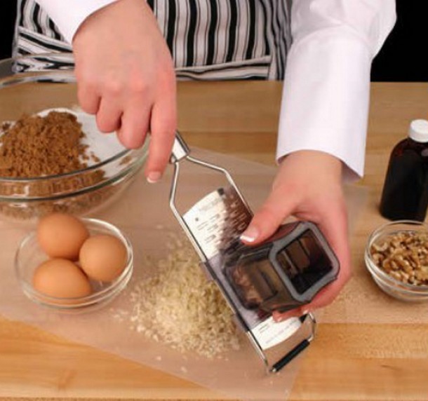 Ecco cinque utensili che assolutamente non possono mancare in una cucina moderna 