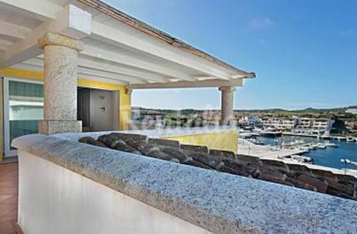 Industria: Istat, produzione +7,7% ad agosto, -0,3% annuo