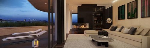 La pazza vita degli europarlamentari: case di lusso, stipendi di 8mila euro al mese e viaggi