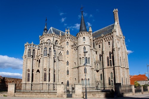 88° Anniversario della morte di gaudì: un tuffo tra le opere più rilevanti (foto)