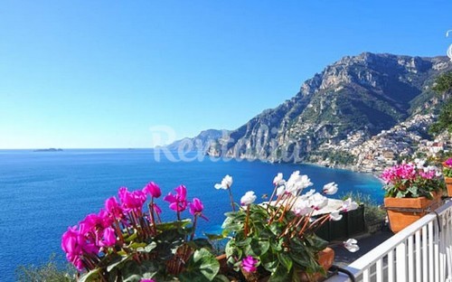La magia della costiera amalfitana da una villa panoramica di positano (foto)