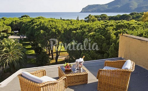 Qualche giorno di relax sull'isola d'elba, in un residence immerso nel parco nazionale dell'arcipelago toscano (fotogallery)