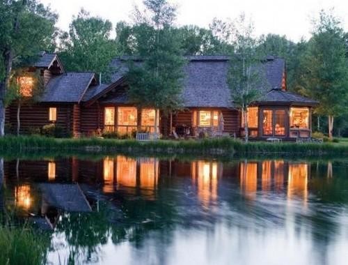 Un ranch nel cuore del montana per sfuggire dallo stress della città (fotogallery)