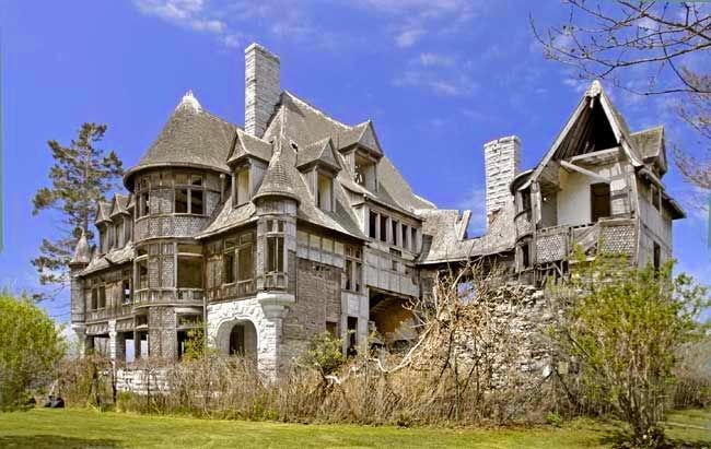 Pensi di essere coraggioso? 13 edifici abbandonati dove non ti piacerebbe trascorrere la notte di halloween (fotogallery)