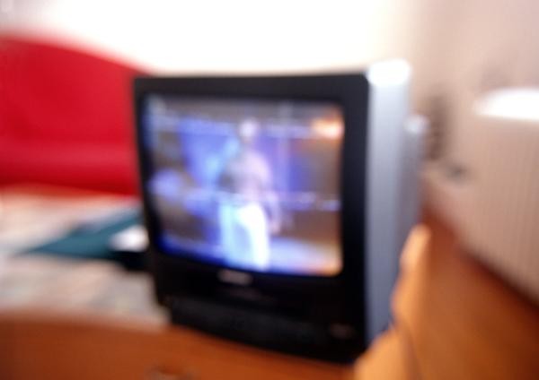 Canone rai in bolletta: non si pagherà sulla seconda casa. E il governo frena sui tempi