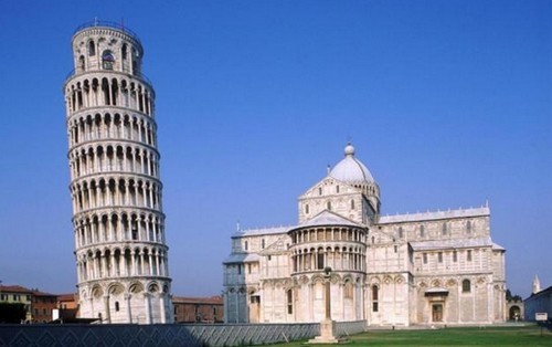 I 10 pasticci architettonici più famosi del mondo (fotogallery)