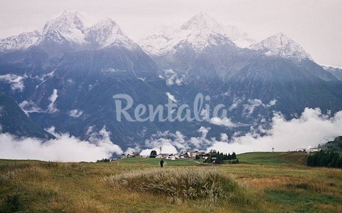 Vacanze in valle d'Aosta, un soggiorno per chi ama lo scialpinismo (fotogallery)