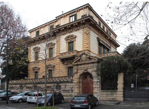 Dismissioni immobili pubblici: all'asta 3000 case e 1500 caserme della Difesa