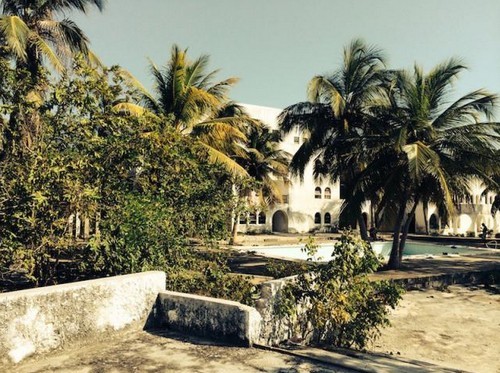 Alla scoperta di ciò che rimane della dimora segreta del signore della droga Pablo Escobar (fotogallery)