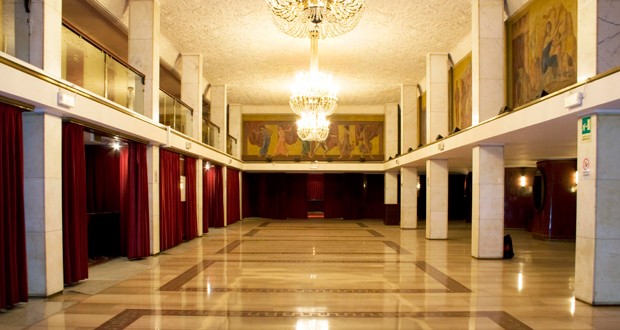 La Galleria Manzoni, "il salotto di Milano dal 1947" presto potrebbe parlare francese