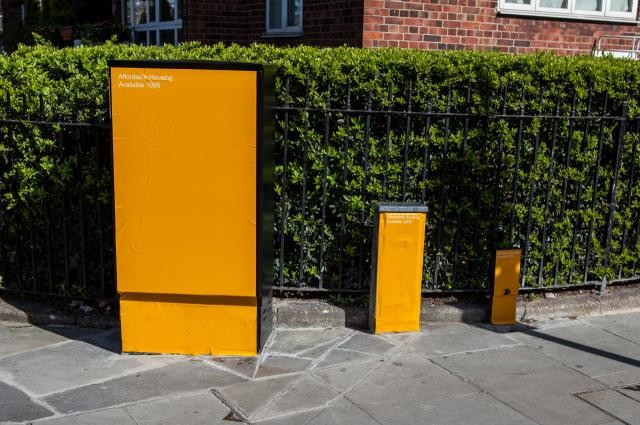 Otto opere di "street art" che spiegano la crisi immobiliare agli abitanti di Londra 