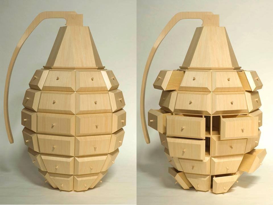 grenade_dresser
