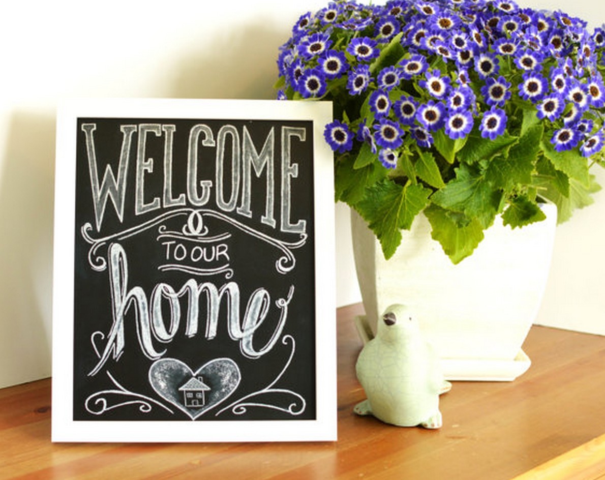 Ecco 10 idee creative per trasformare i mobili e le pareti in lavagne giganti (Foto)