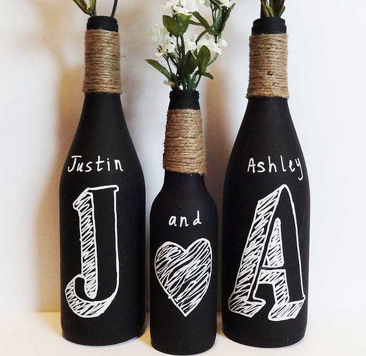 Ecco 10 idee creative per trasformare i mobili e le pareti in lavagne giganti (Foto)