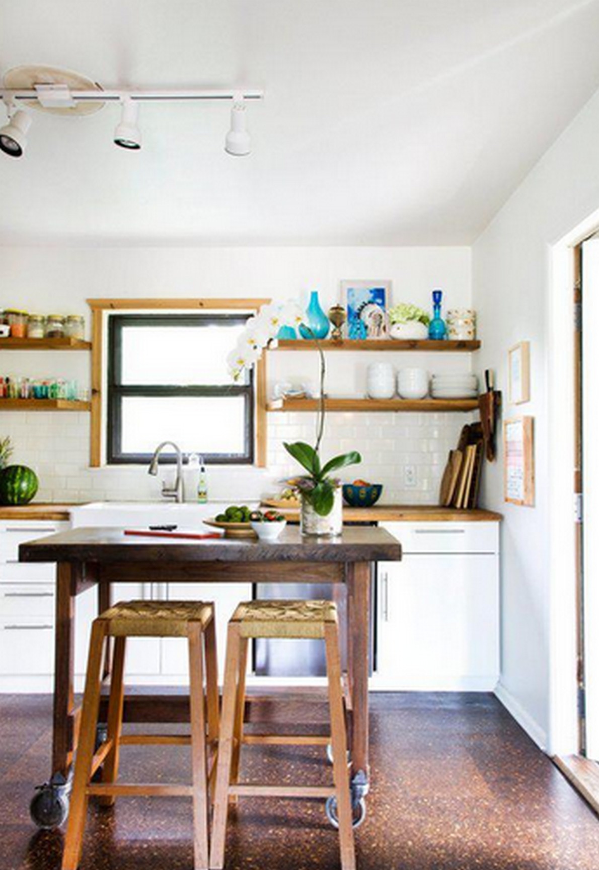 Ecco 6 trucchi per rendere più grande una cucina piccola (Fotogallery)