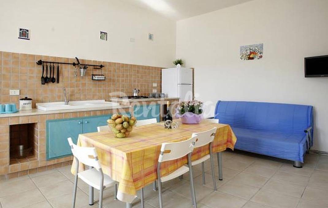 h.3467990.1070.680.0.ffffff.wm_.7635979e