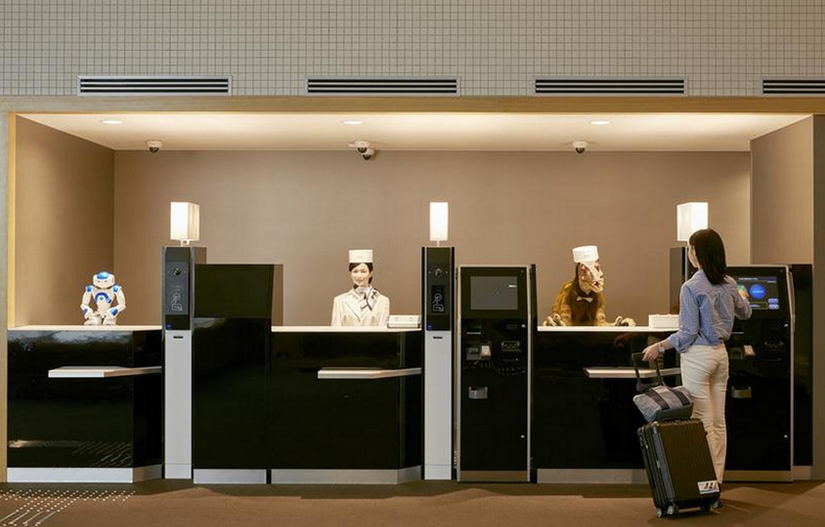 Il primo hotel al mondo gestito solo da... robot (Fotogallery)