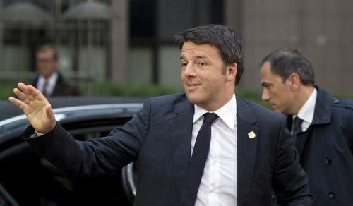 Renzi: "Sulle tasse sulla casa un meccanismo 'allucinante': il taglio di Imu e Tasi varrà 'solo' 3,5 miliardi"