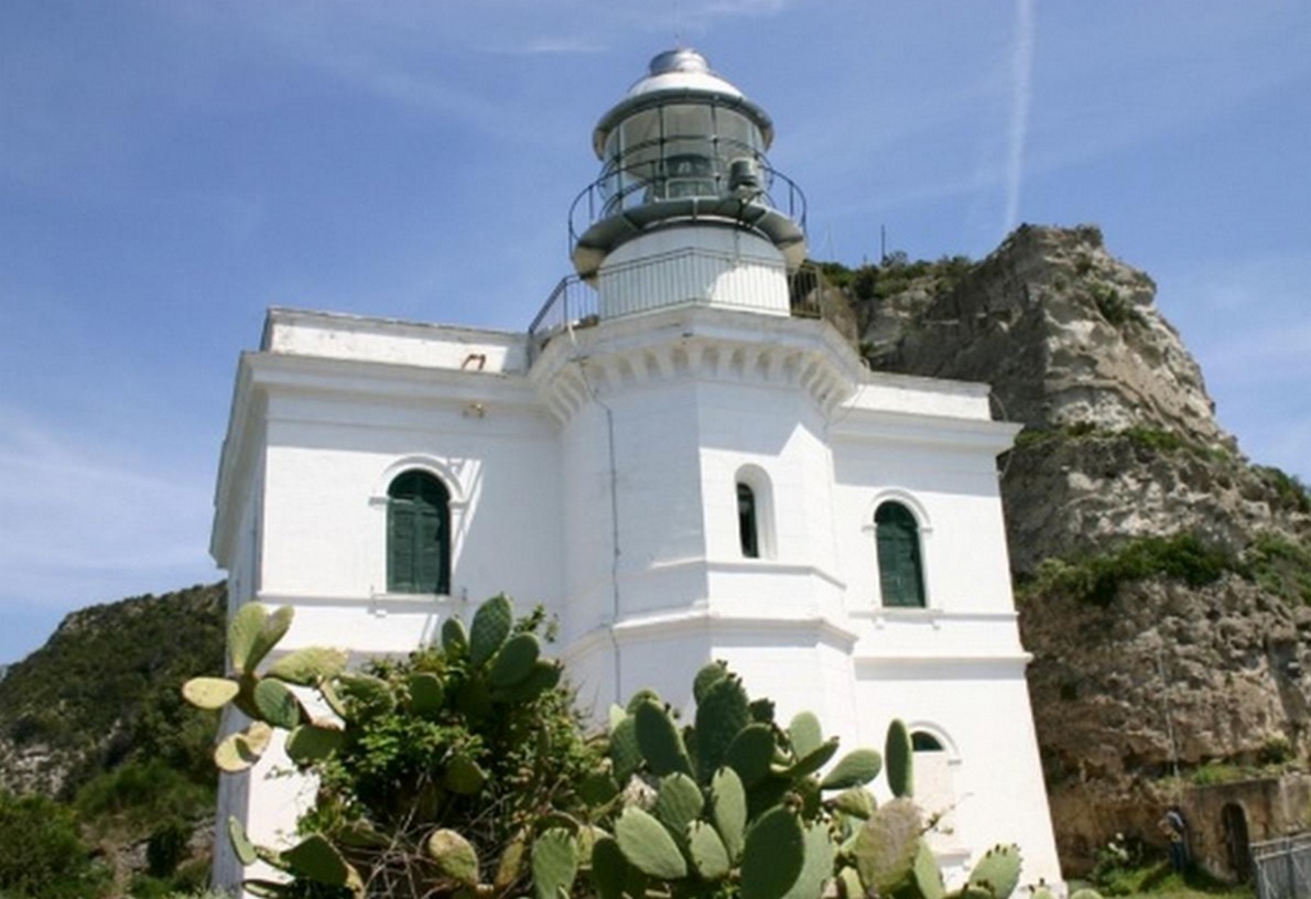 Valorizzazione Fari, presentati i bandi