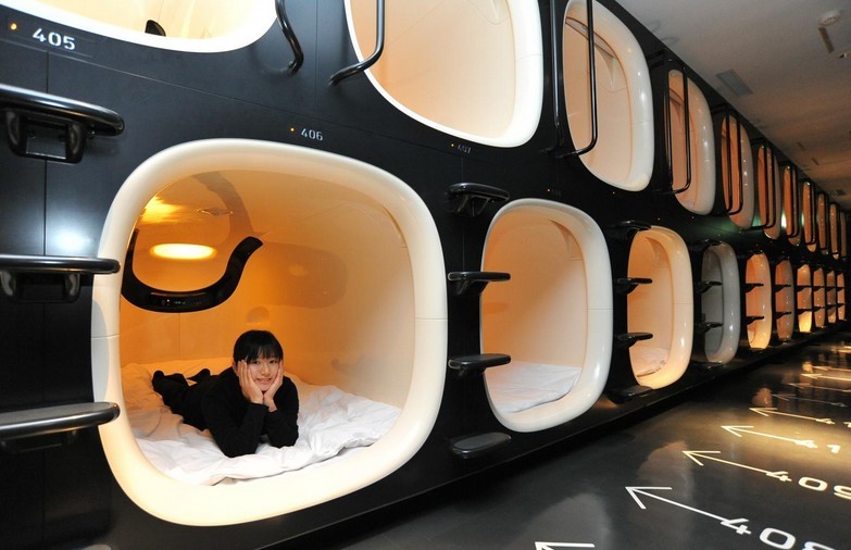 Le camere-loculo dell'hotel giapponese